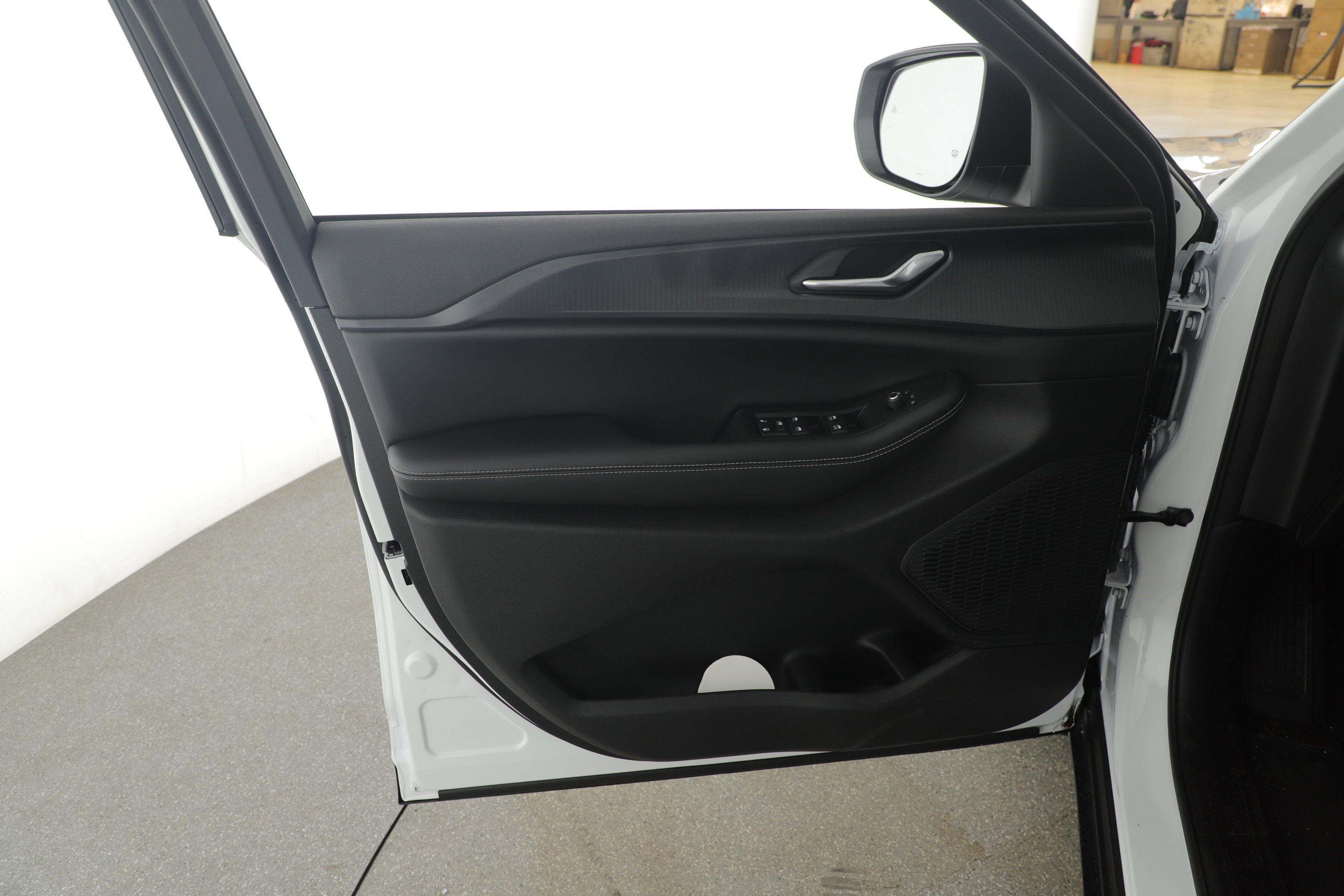 2025 Jeep Grand Cherokee GRAND CHEROKEE LAREDO 4X2