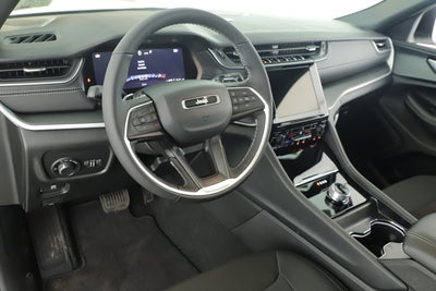 2026 Jeep Grand Cherokee GRAND CHEROKEE LAREDO X 4X2