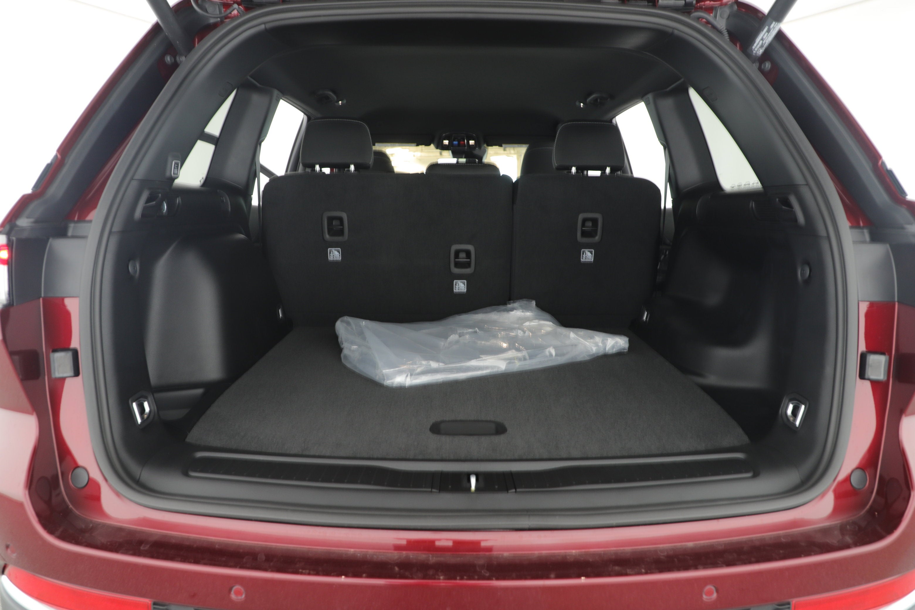 2025 Jeep Grand Cherokee GRAND CHEROKEE LAREDO 4X2