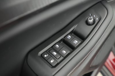 2025 Jeep Grand Cherokee GRAND CHEROKEE LAREDO 4X2