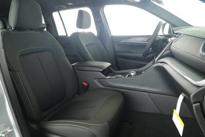 2025 Jeep Grand Cherokee GRAND CHEROKEE LAREDO 4X2