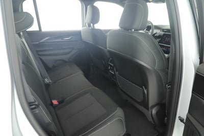 2025 Jeep Grand Cherokee GRAND CHEROKEE LAREDO 4X2