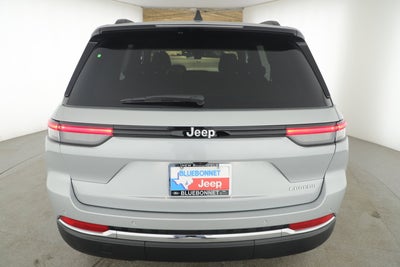 2025 Jeep Grand Cherokee GRAND CHEROKEE LAREDO 4X2