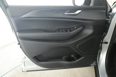 2025 Jeep Grand Cherokee GRAND CHEROKEE LAREDO 4X2