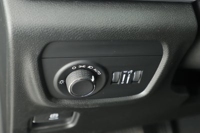 2025 Jeep Grand Cherokee GRAND CHEROKEE LAREDO 4X2