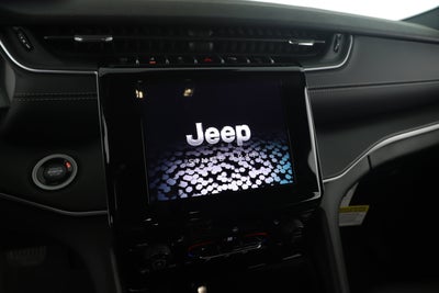 2025 Jeep Grand Cherokee GRAND CHEROKEE LAREDO 4X2