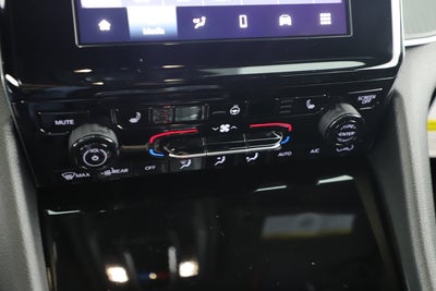 2025 Jeep Grand Cherokee GRAND CHEROKEE LAREDO 4X2