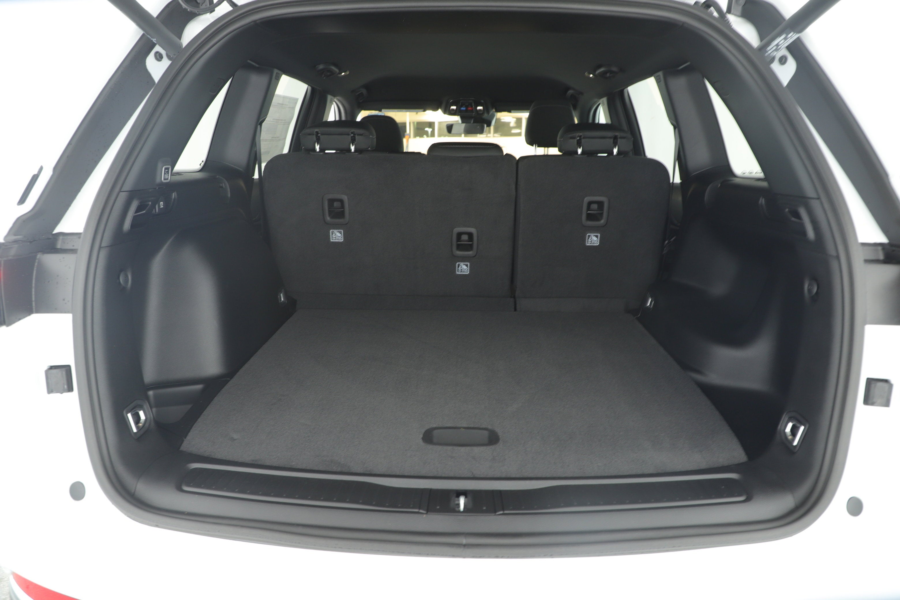 2025 Jeep Grand Cherokee GRAND CHEROKEE LAREDO 4X2