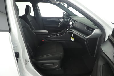 2025 Jeep Grand Cherokee GRAND CHEROKEE LAREDO 4X2