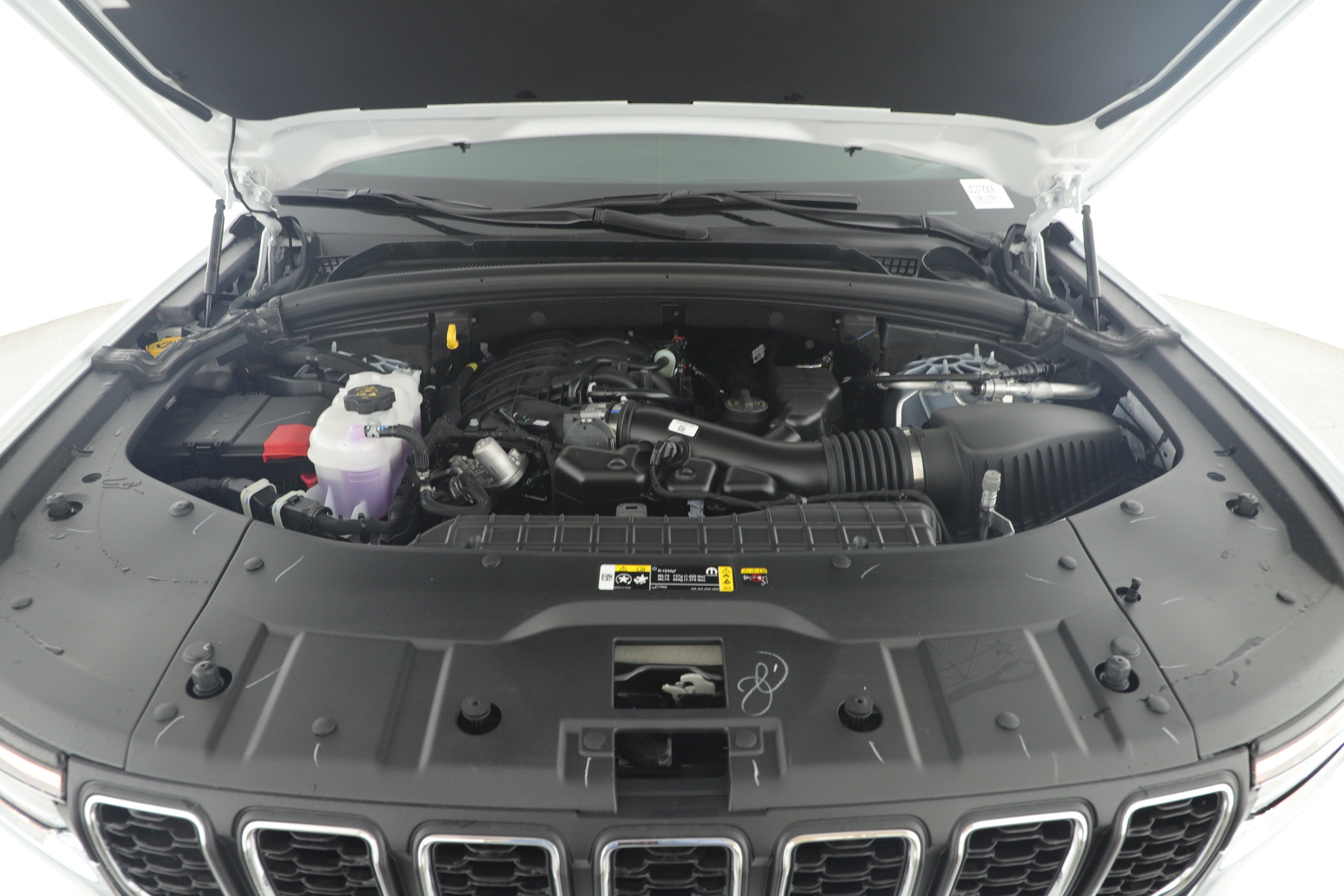 2025 Jeep Grand Cherokee GRAND CHEROKEE LAREDO 4X2