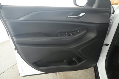 2025 Jeep Grand Cherokee GRAND CHEROKEE LAREDO 4X2