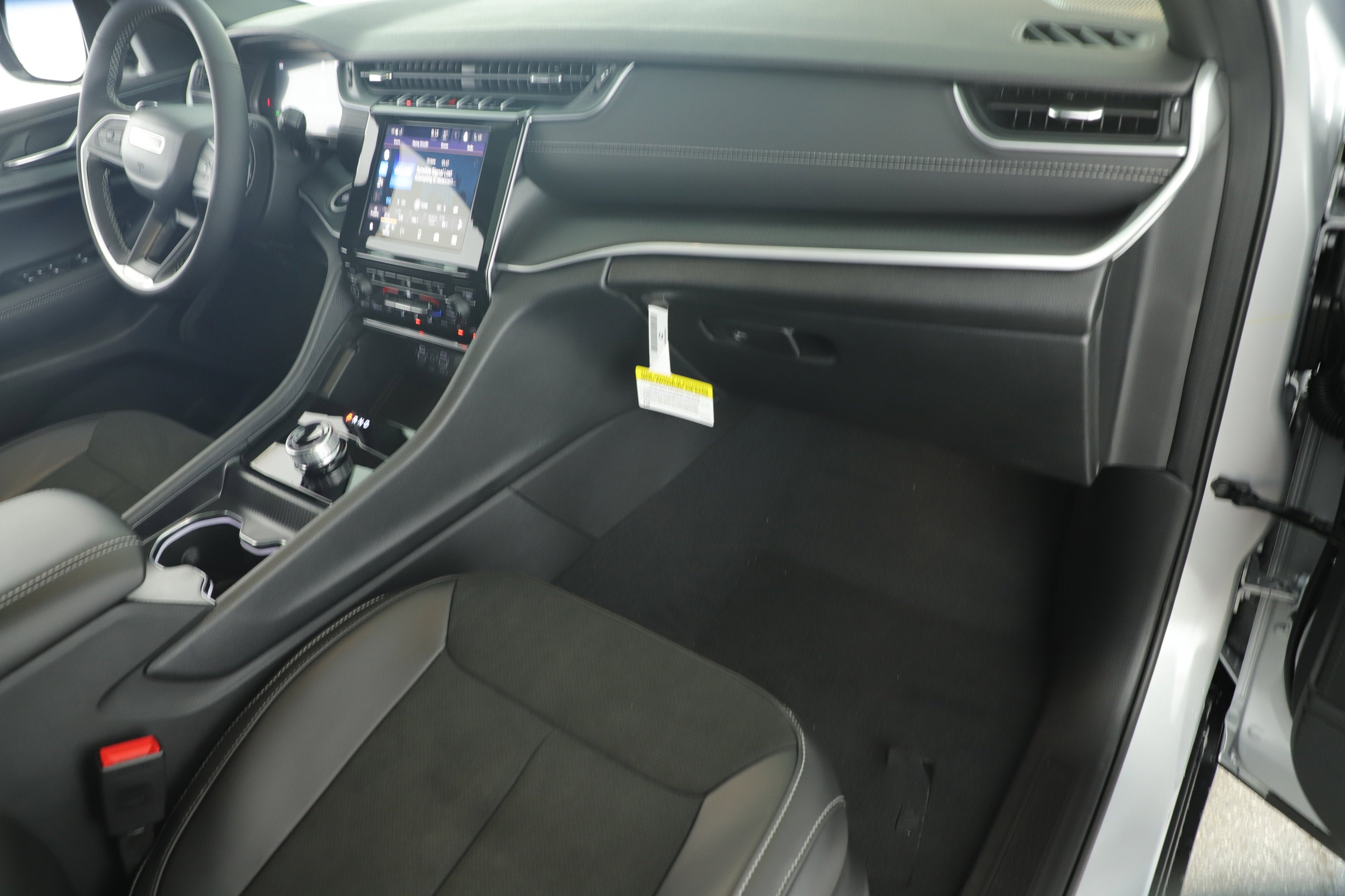 2025 Jeep Grand Cherokee GRAND CHEROKEE ALTITUDE X 4X2