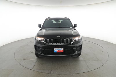 2025 Jeep Grand Cherokee GRAND CHEROKEE LAREDO X 4X2