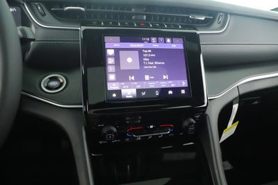 2025 Jeep Grand Cherokee GRAND CHEROKEE LAREDO X 4X2