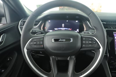 2025 Jeep Grand Cherokee GRAND CHEROKEE LAREDO X 4X2