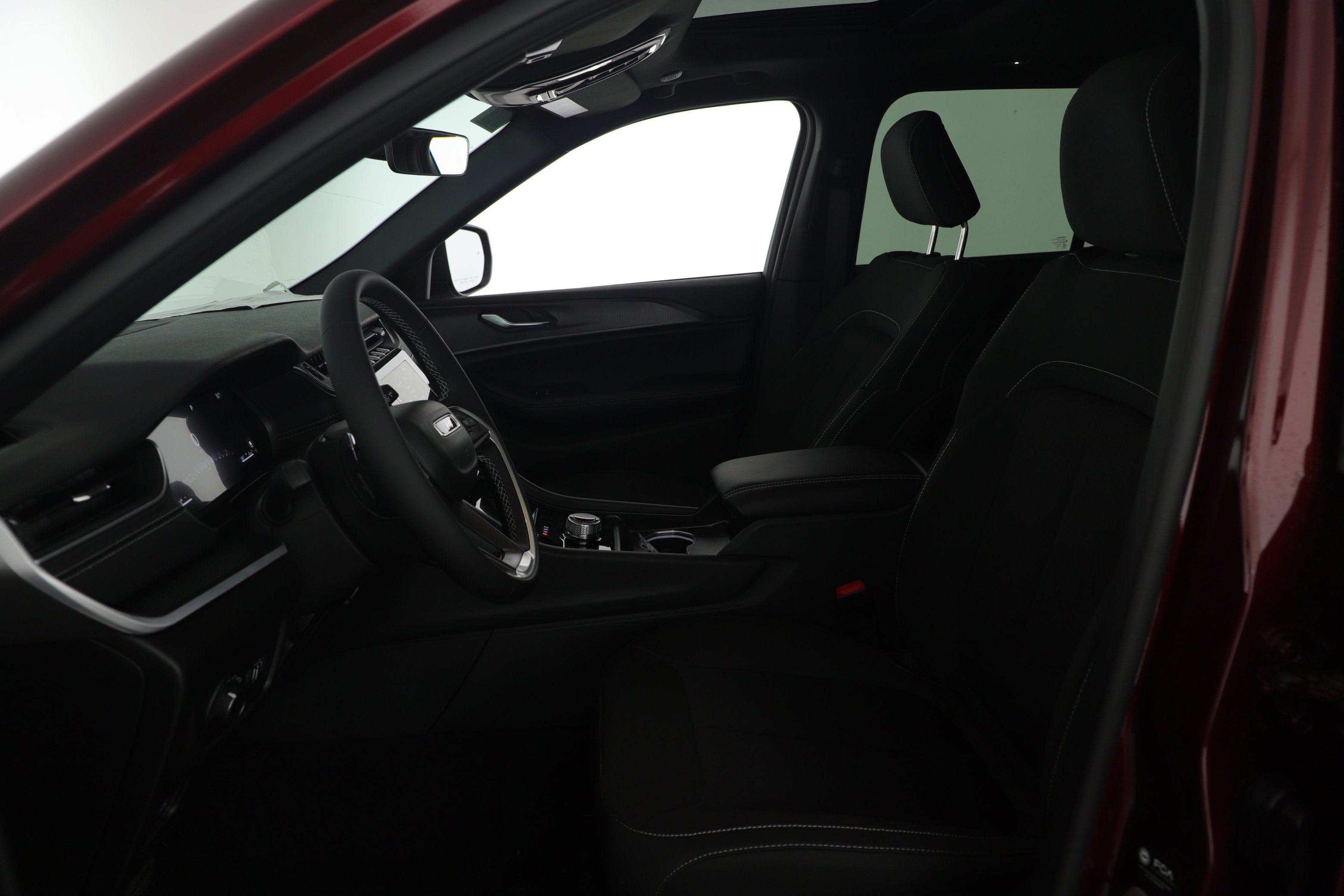 2025 Jeep Grand Cherokee GRAND CHEROKEE LAREDO X 4X2