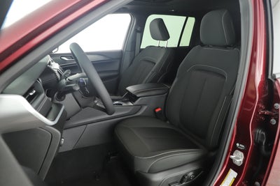 2025 Jeep Grand Cherokee GRAND CHEROKEE LAREDO X 4X2