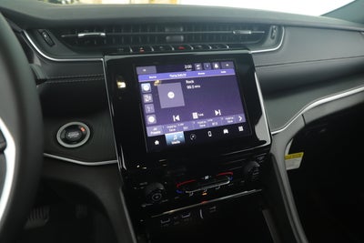 2025 Jeep Grand Cherokee GRAND CHEROKEE LAREDO 4X2