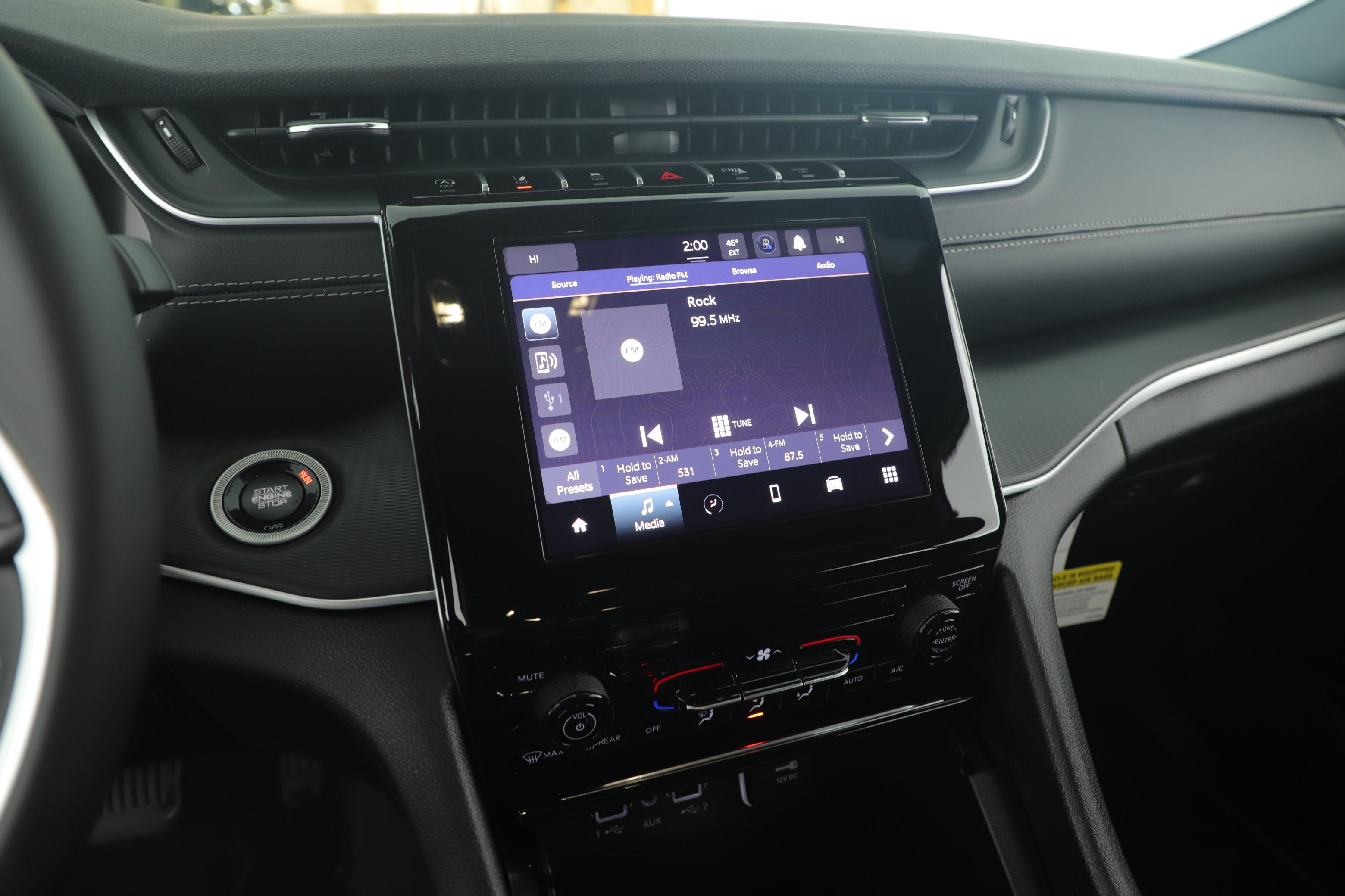 2025 Jeep Grand Cherokee GRAND CHEROKEE LAREDO 4X2