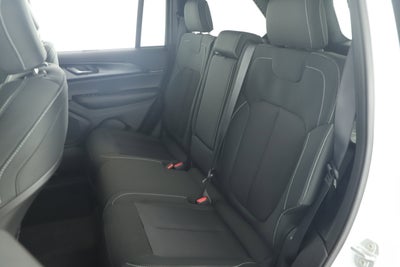 2025 Jeep Grand Cherokee GRAND CHEROKEE LAREDO 4X2