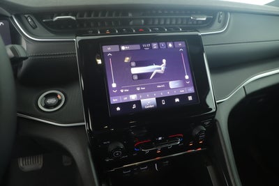 2025 Jeep Grand Cherokee GRAND CHEROKEE LAREDO 4X2