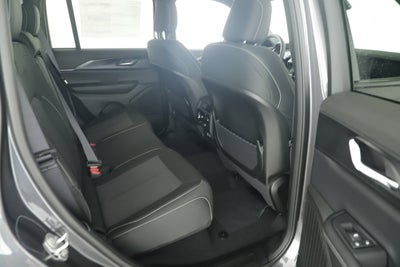 2025 Jeep Grand Cherokee GRAND CHEROKEE LAREDO 4X2