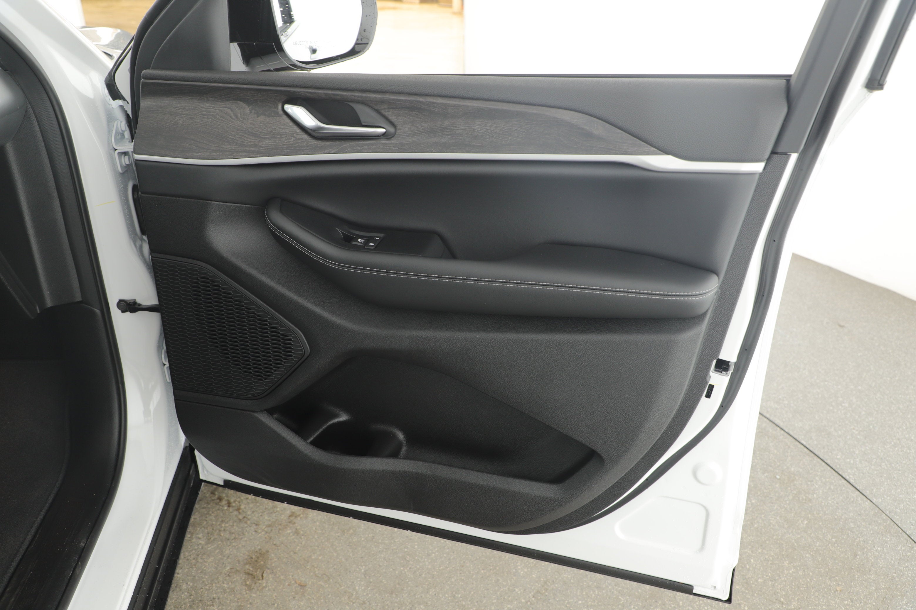 2026 Jeep Grand Cherokee GRAND CHEROKEE ALTITUDE 4X2