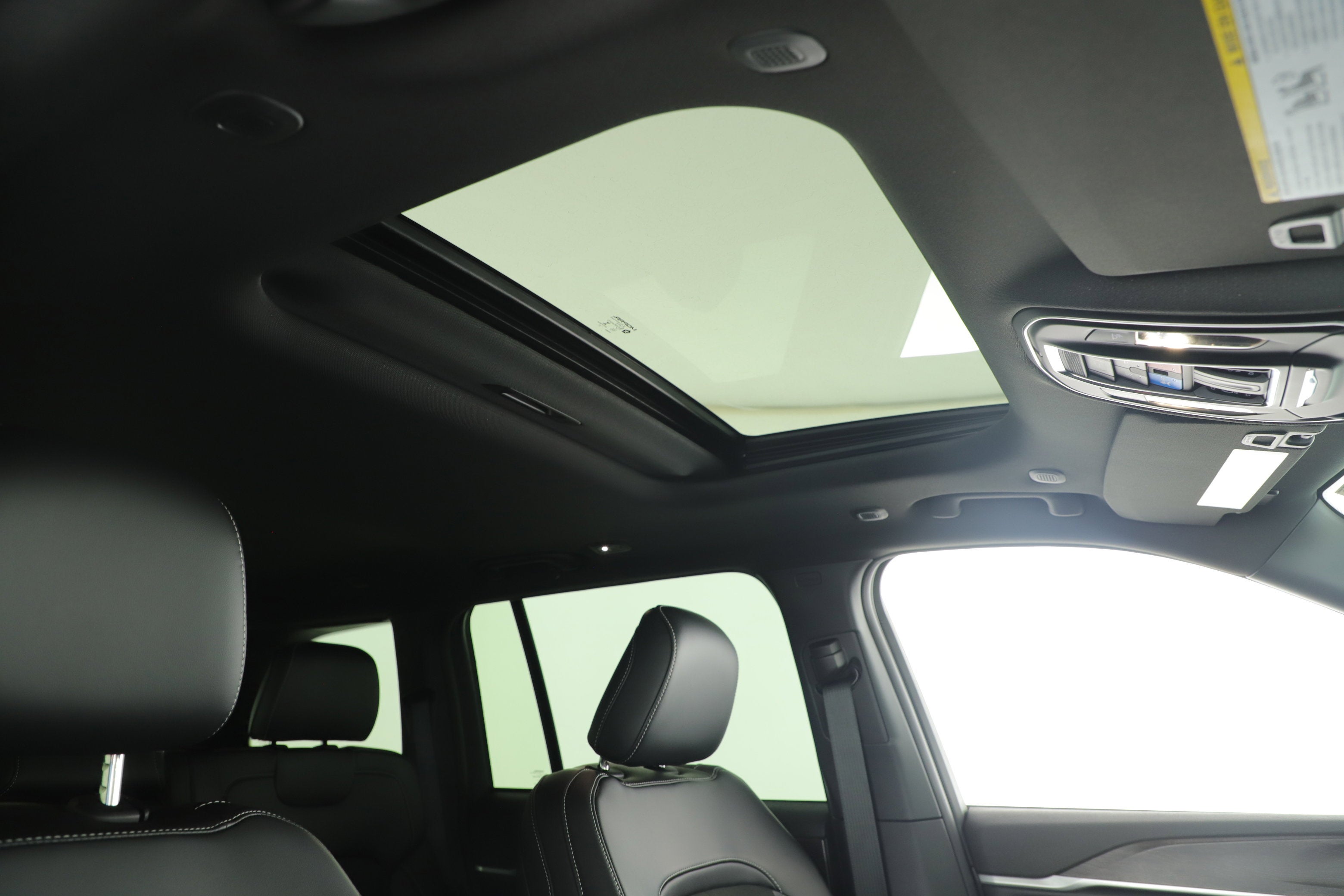 2026 Jeep Grand Cherokee GRAND CHEROKEE ALTITUDE 4X2