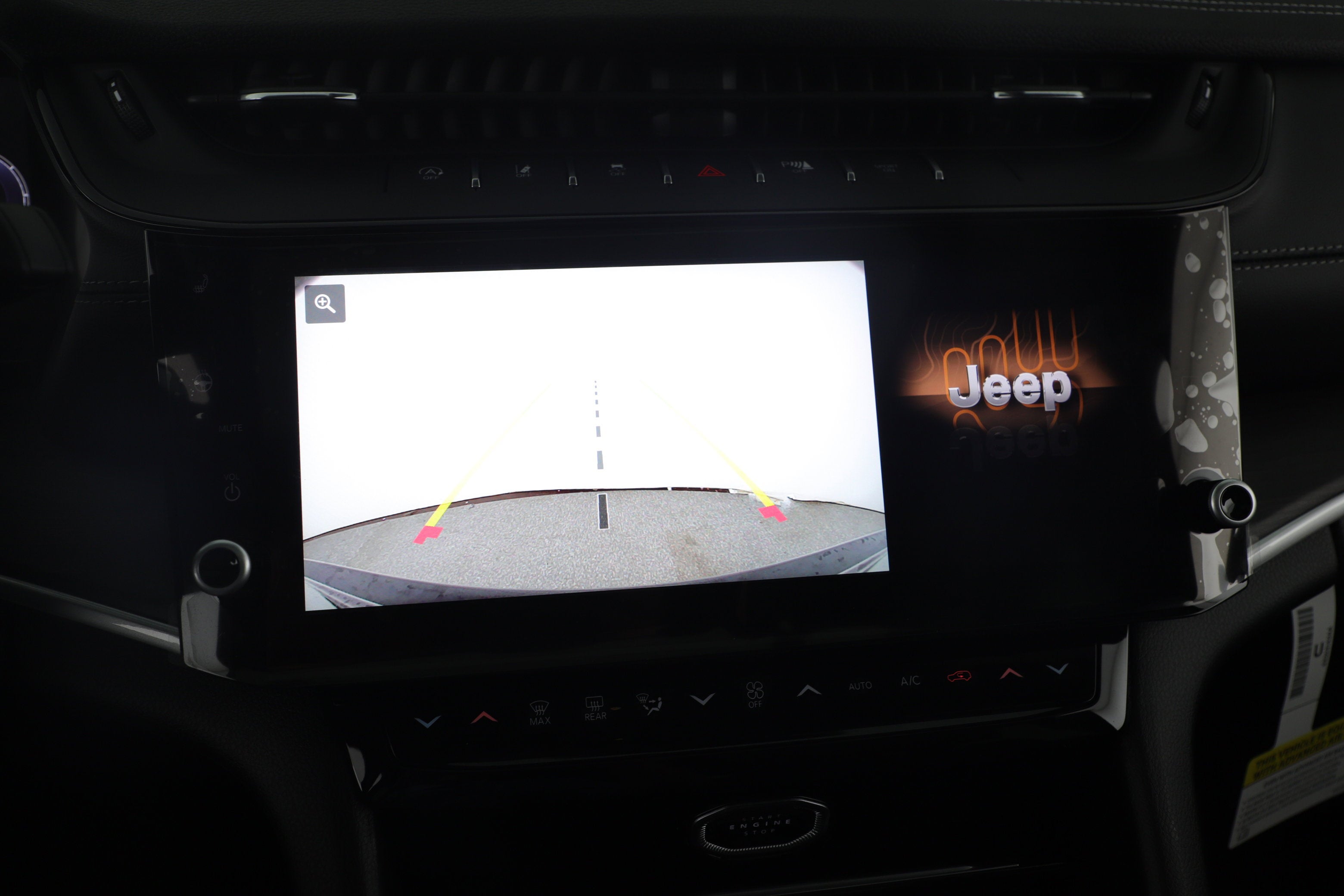 2026 Jeep Grand Cherokee GRAND CHEROKEE ALTITUDE 4X2