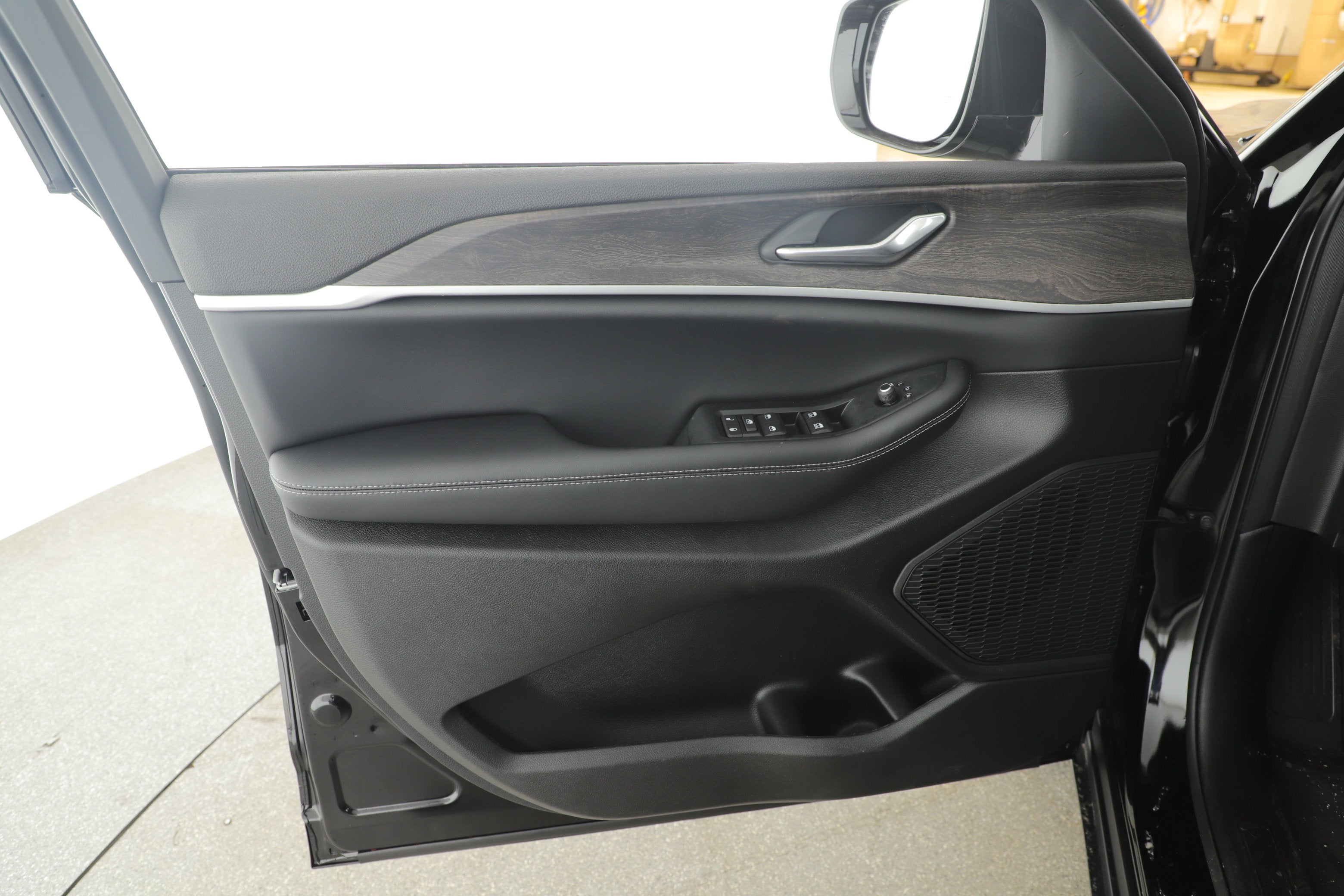 2026 Jeep Grand Cherokee GRAND CHEROKEE ALTITUDE 4X2