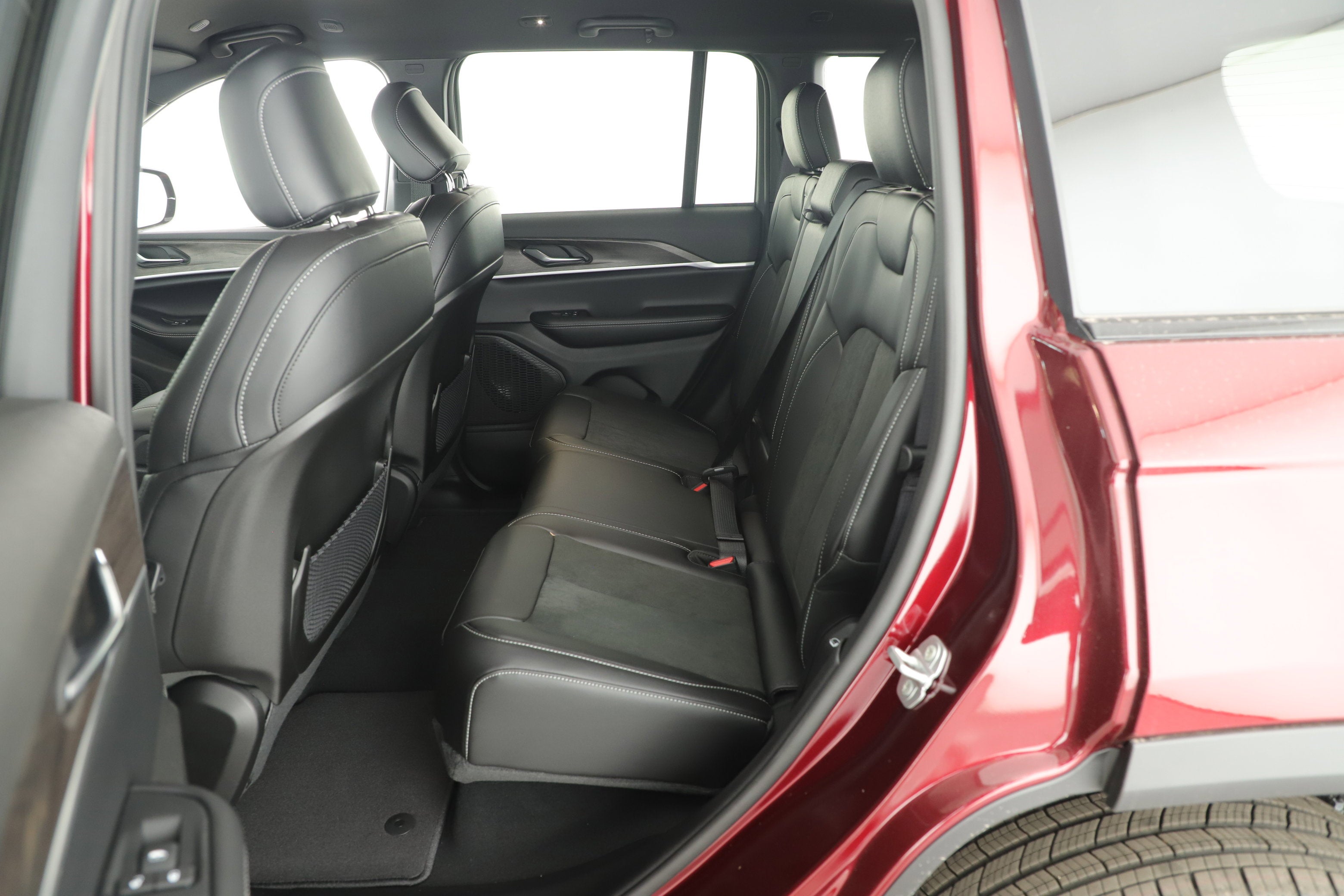 2026 Jeep Grand Cherokee GRAND CHEROKEE ALTITUDE 4X2