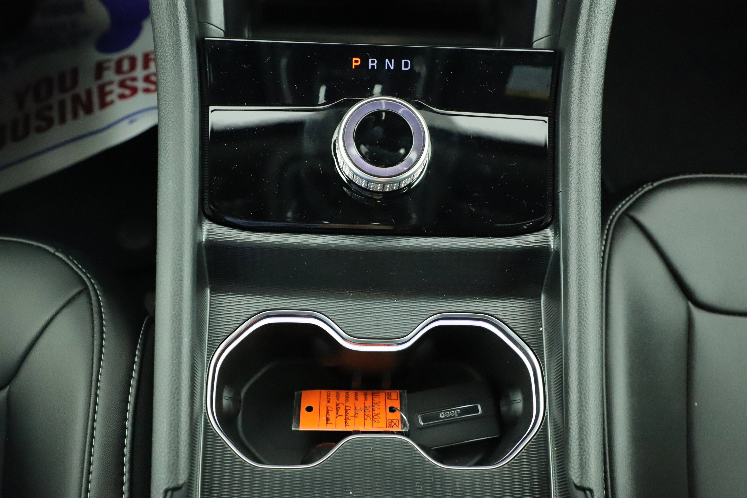 2025 Jeep Grand Cherokee Limited 4x2