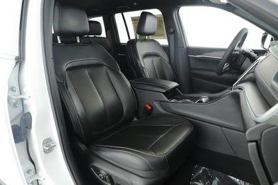 2025 Jeep Grand Cherokee Limited 4x2