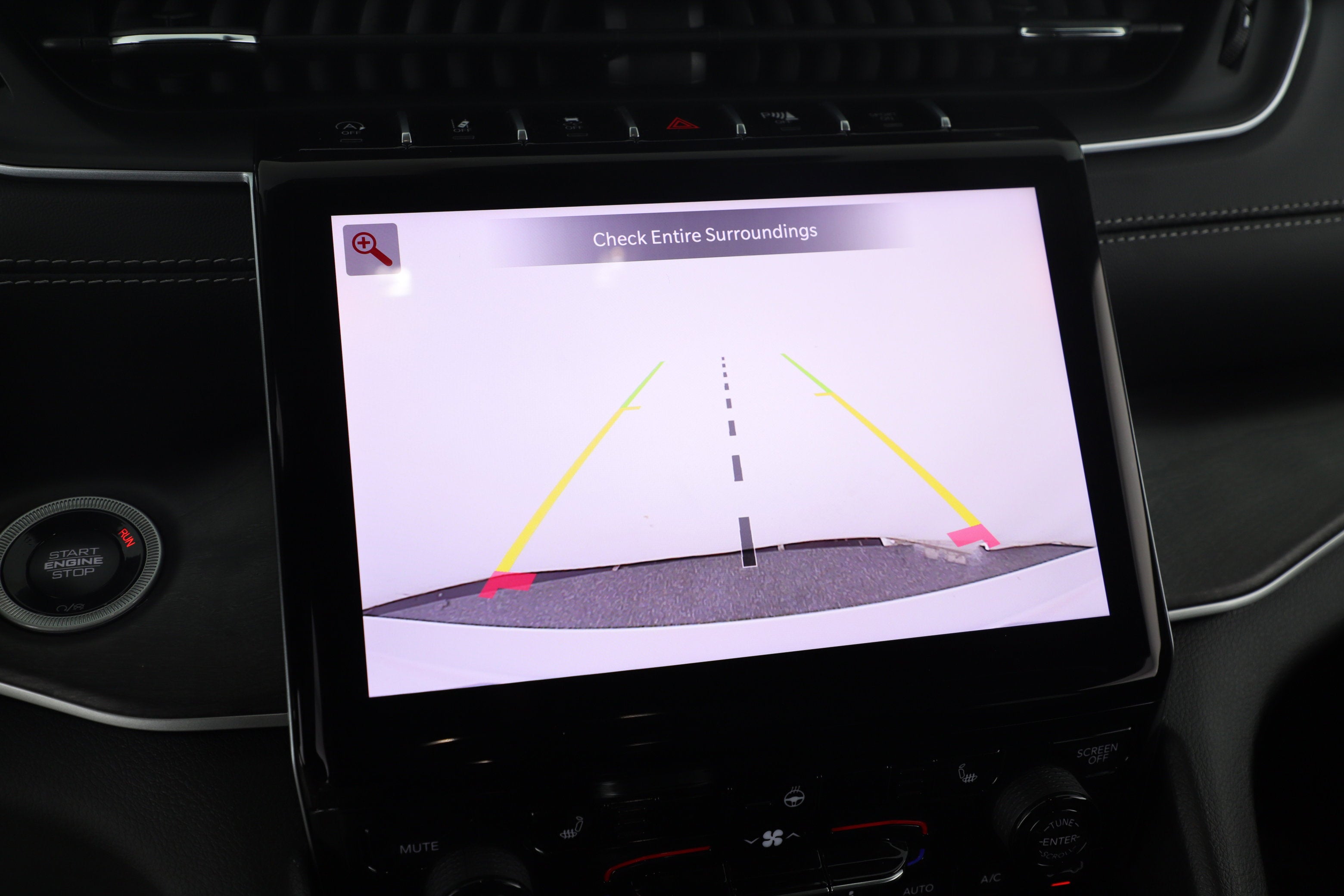 2025 Jeep Grand Cherokee Limited 4x2