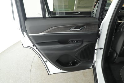 2025 Jeep Grand Cherokee Limited 4x2