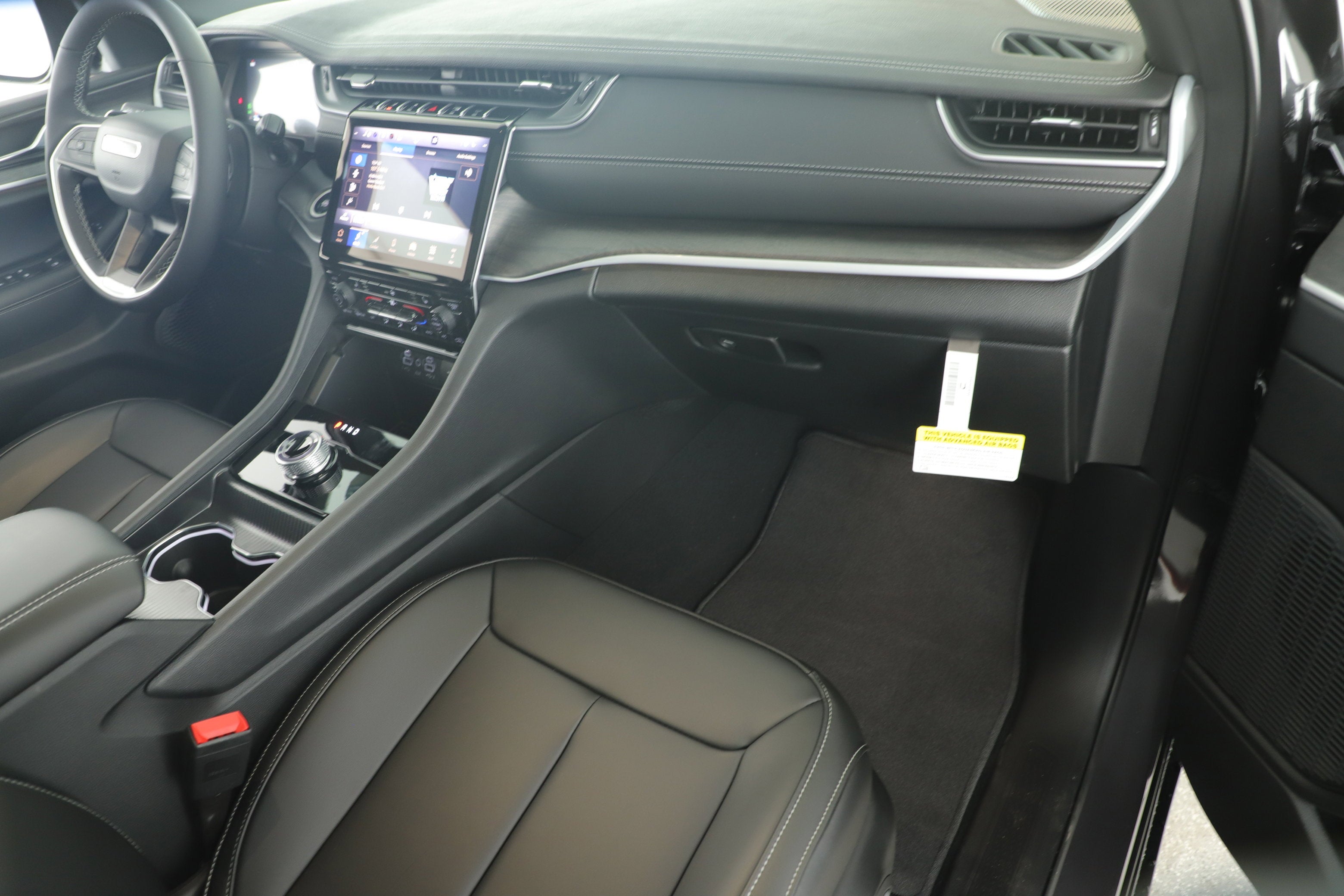 2025 Jeep Grand Cherokee GRAND CHEROKEE LIMITED 4X2