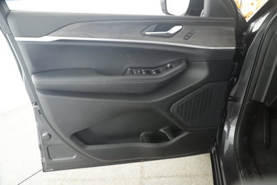 2025 Jeep Grand Cherokee GRAND CHEROKEE LIMITED 4X2