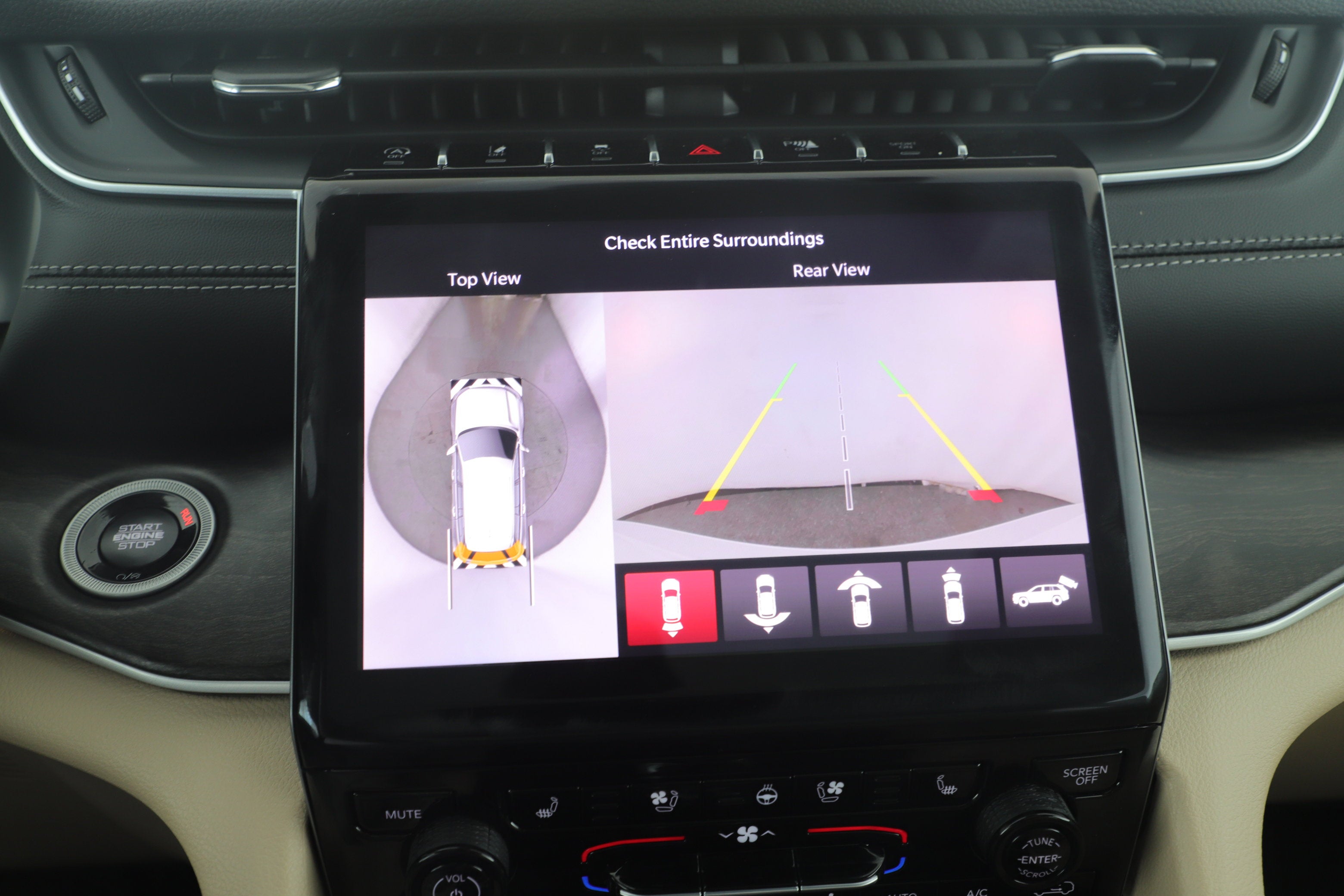 2025 Jeep Grand Cherokee Limited 4x2