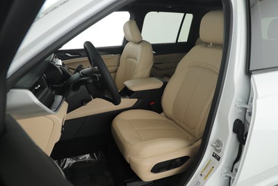 2025 Jeep Grand Cherokee Limited 4x2