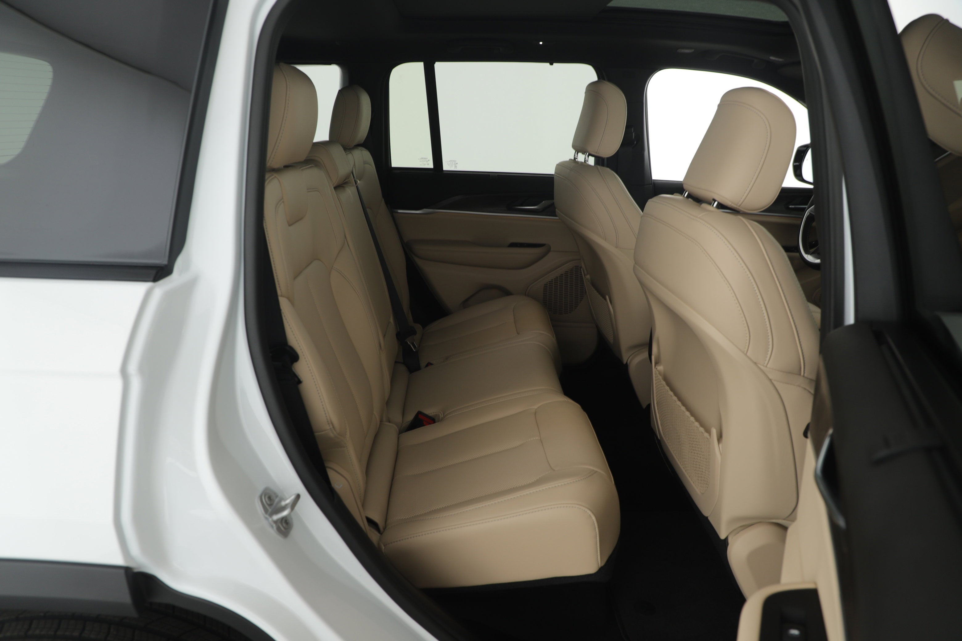 2025 Jeep Grand Cherokee Limited 4x2