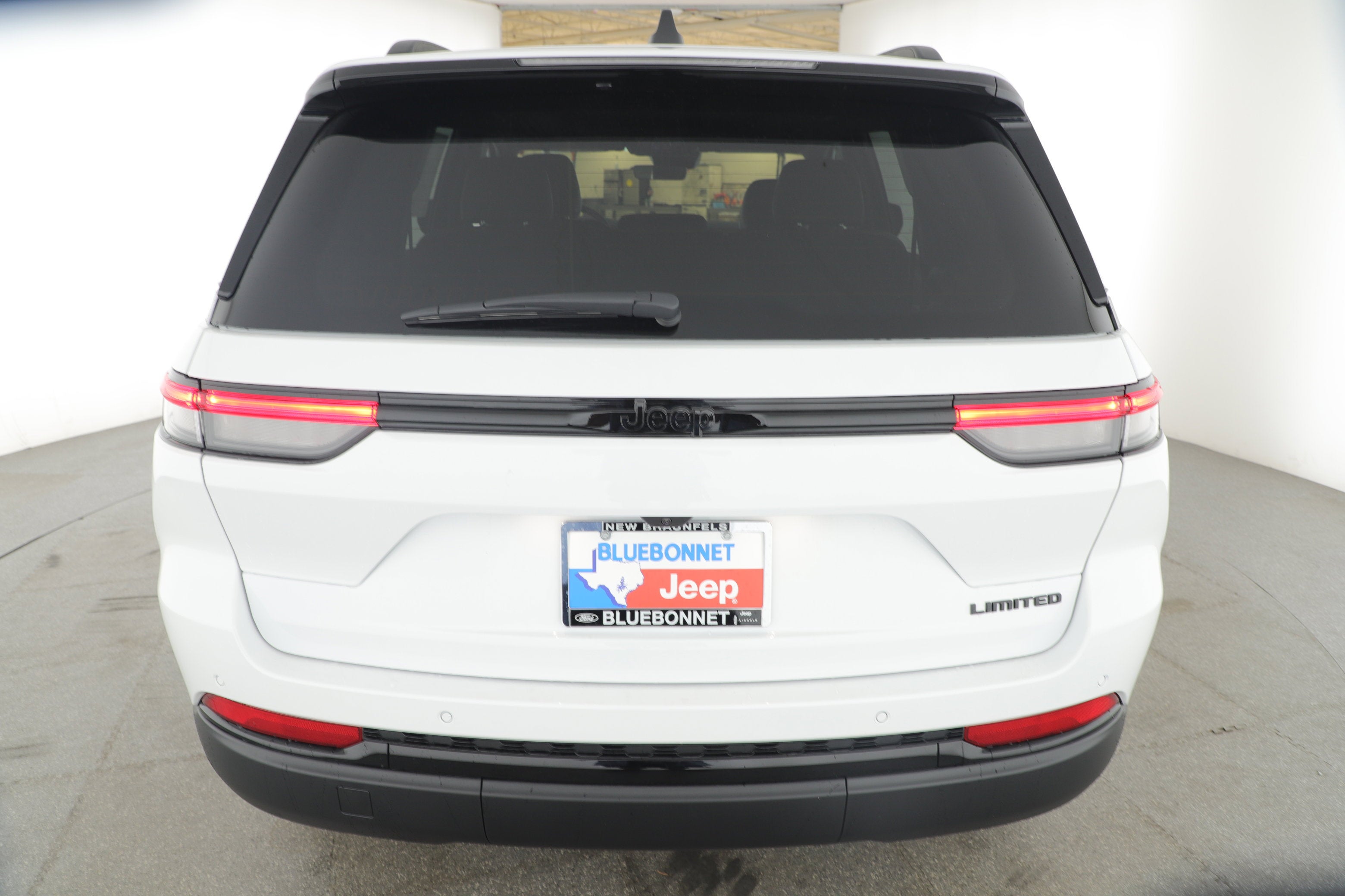 2025 Jeep Grand Cherokee GRAND CHEROKEE LIMITED 4X2