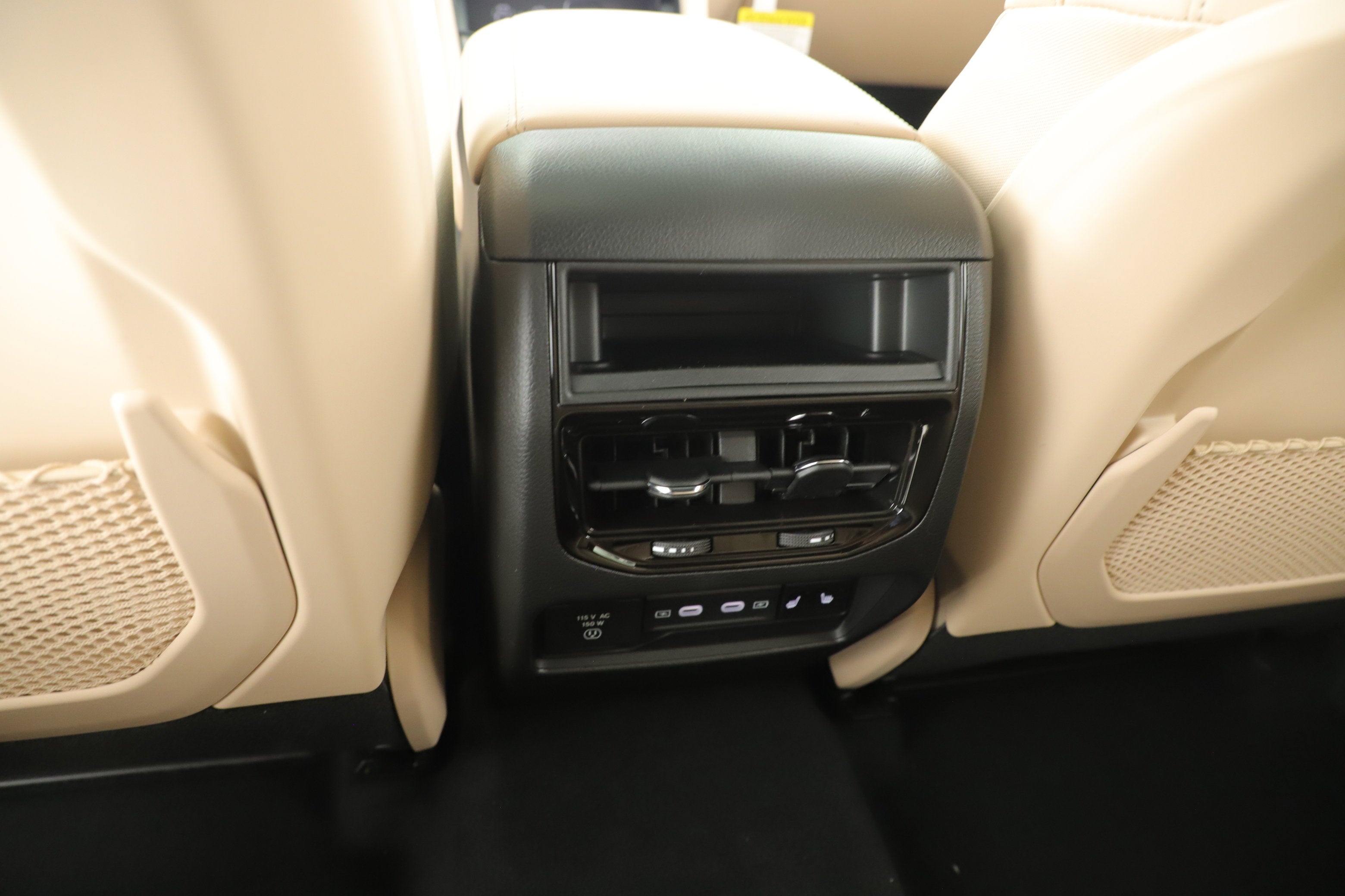 2026 Jeep Grand Cherokee GRAND CHEROKEE LIMITED 4X2