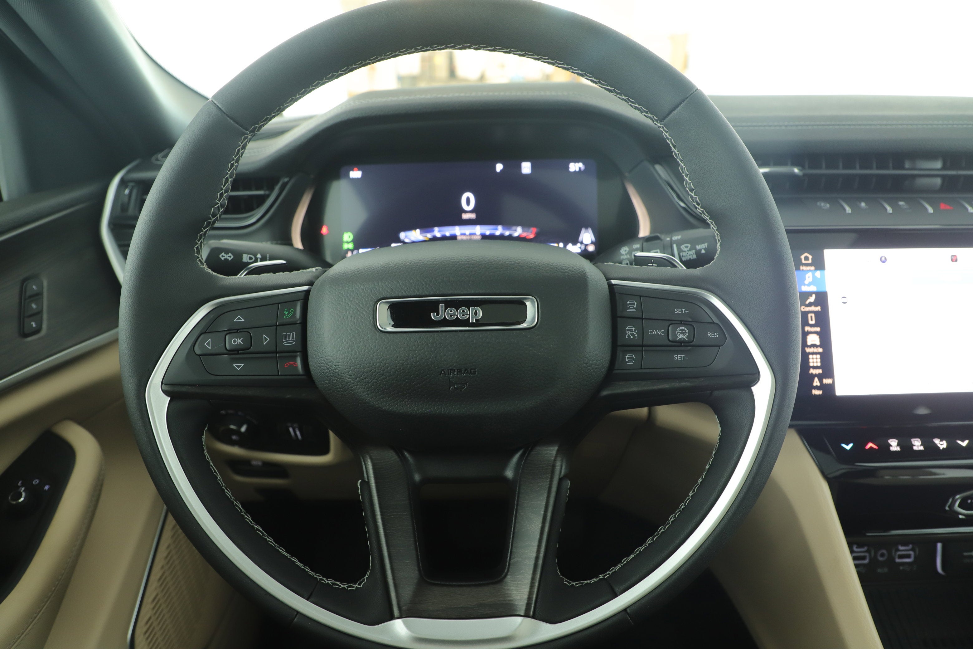 2026 Jeep Grand Cherokee Limited 4x2