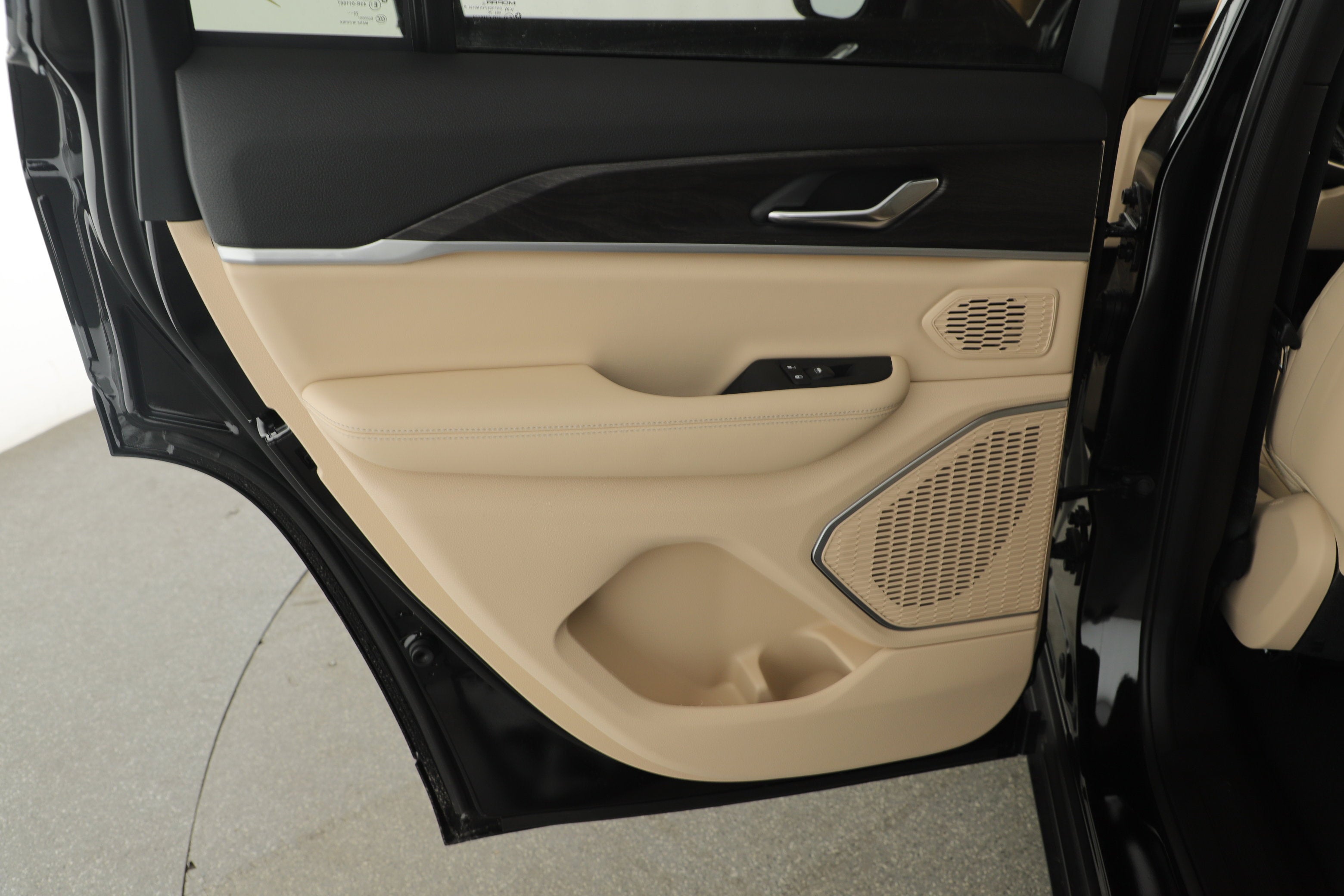 2026 Jeep Grand Cherokee GRAND CHEROKEE LIMITED 4X2