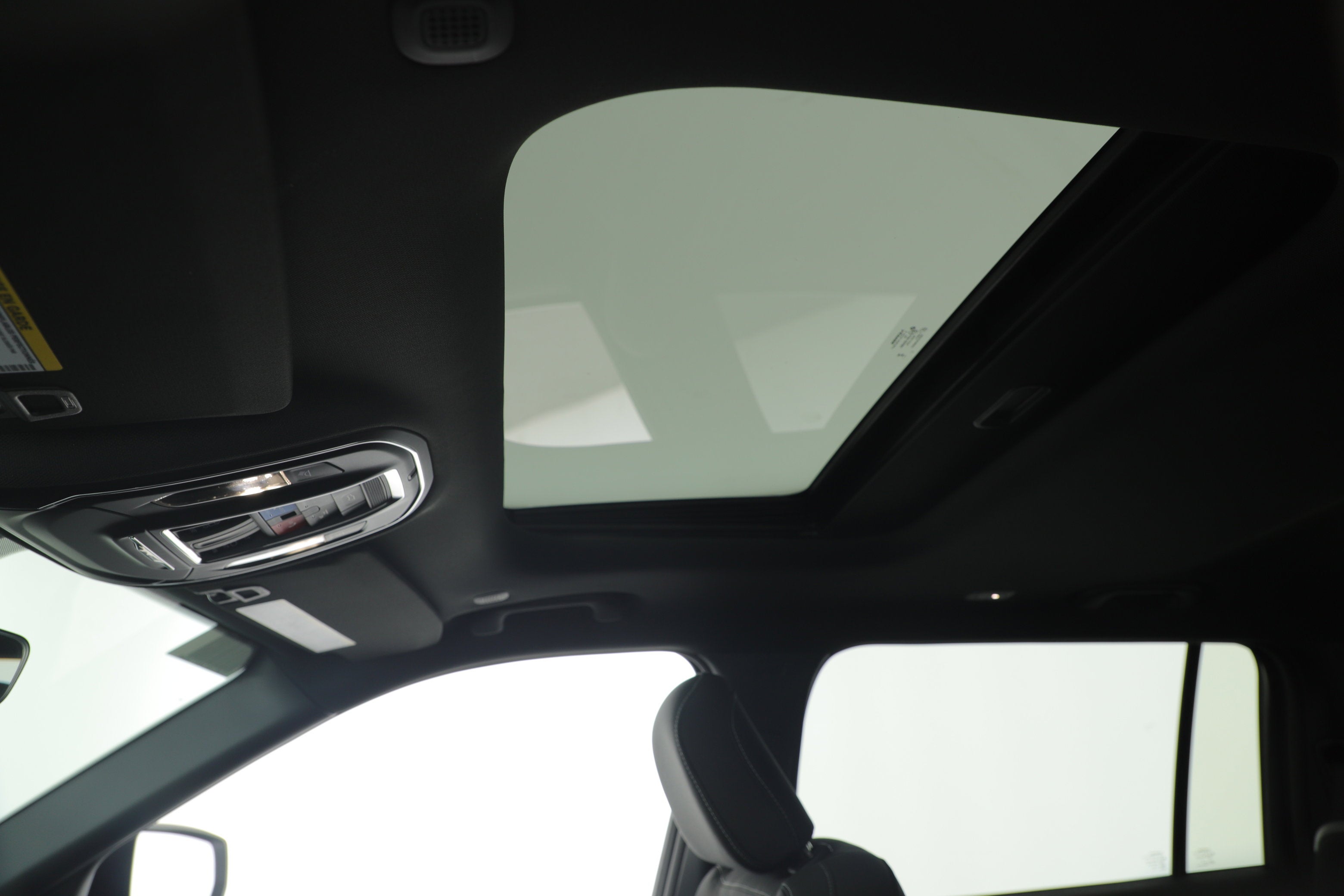 2025 Jeep Grand Cherokee GRAND CHEROKEE L LAREDO X 4X2