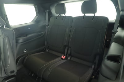 2025 Jeep Grand Cherokee GRAND CHEROKEE L LAREDO X 4X2