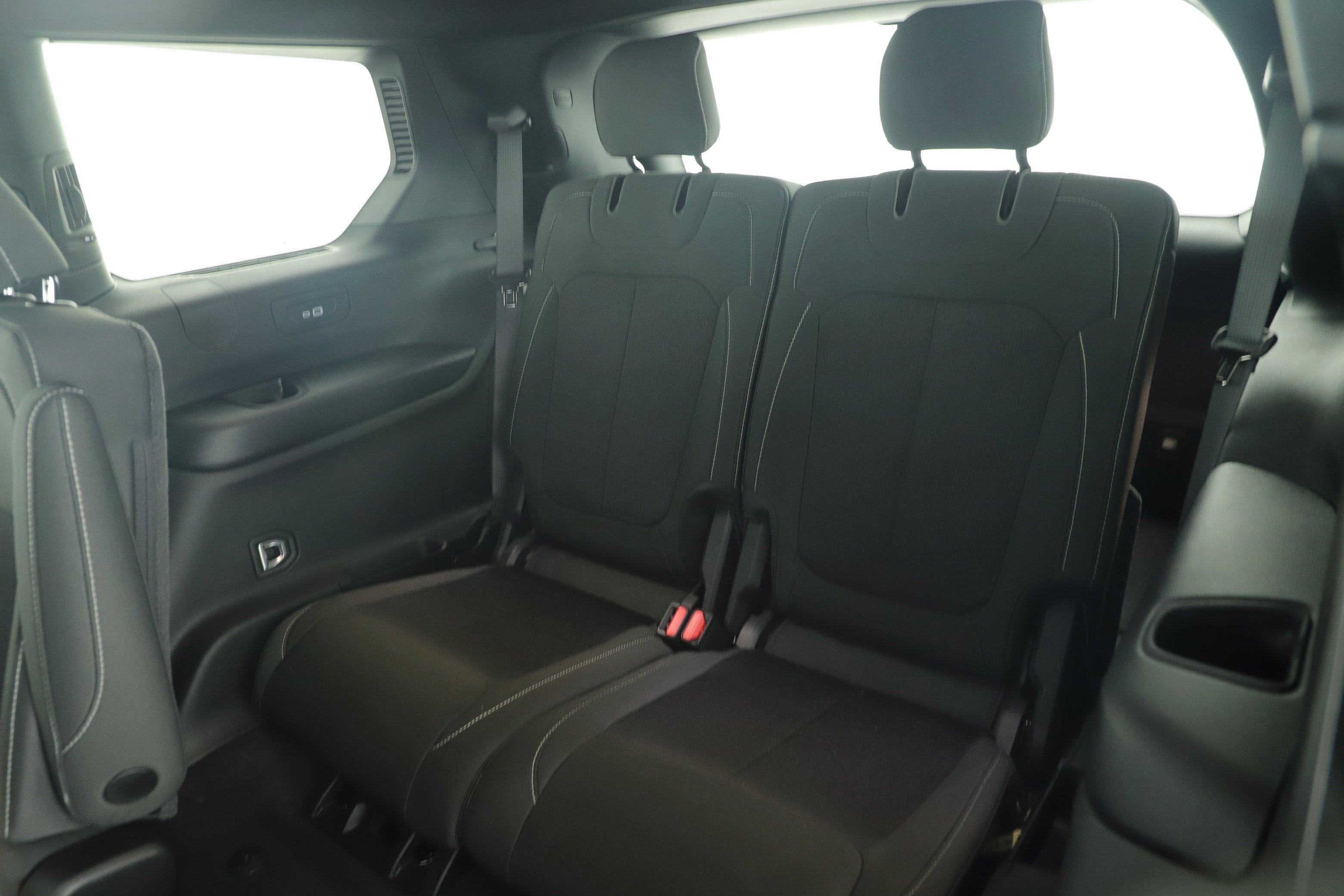 2025 Jeep Grand Cherokee GRAND CHEROKEE L LAREDO X 4X2