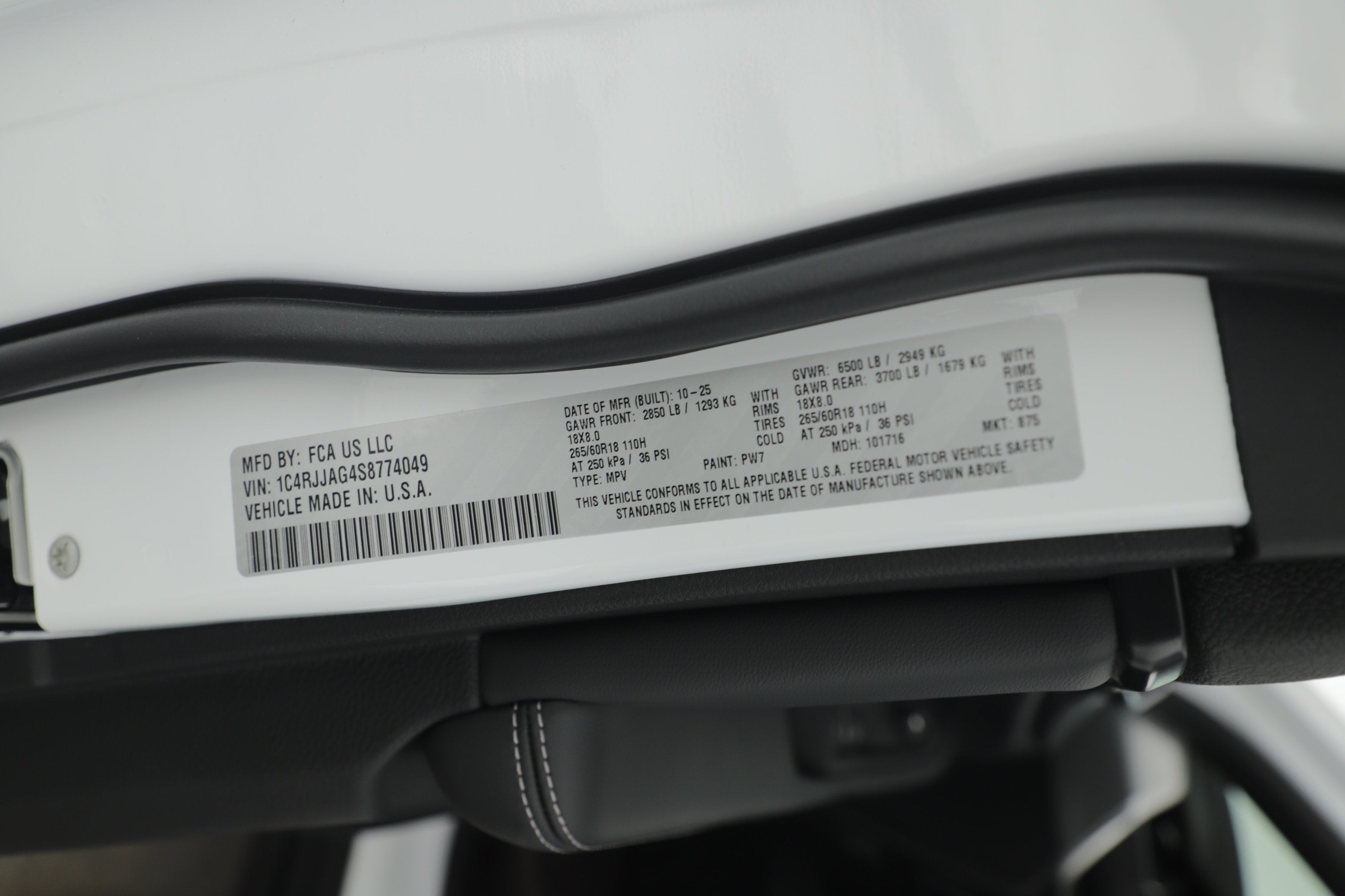 2025 Jeep Grand Cherokee GRAND CHEROKEE L LAREDO X 4X2