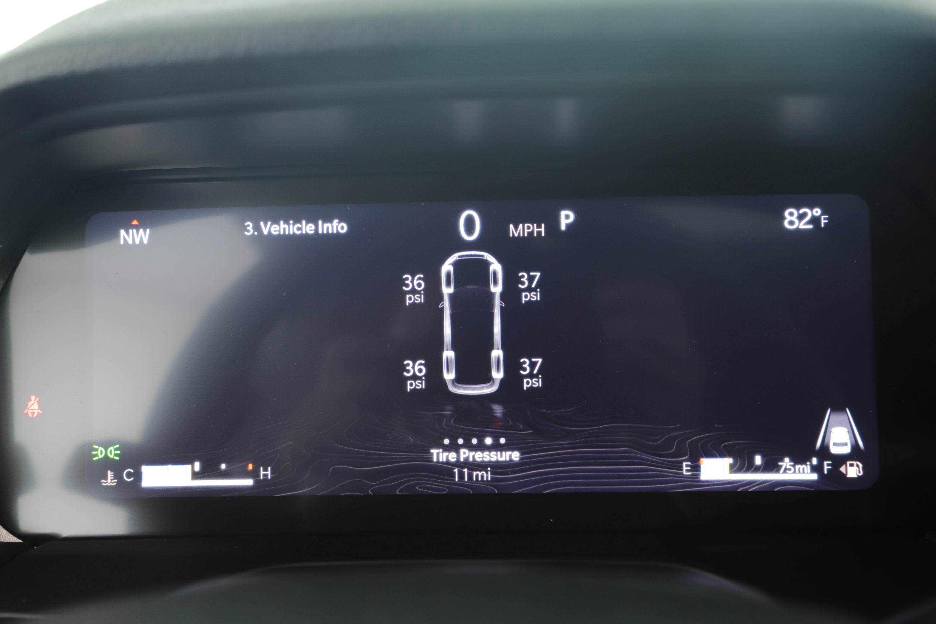 2025 Jeep Grand Cherokee GRAND CHEROKEE L LAREDO X 4X2