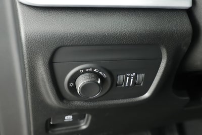 2025 Jeep Grand Cherokee GRAND CHEROKEE L LAREDO X 4X2